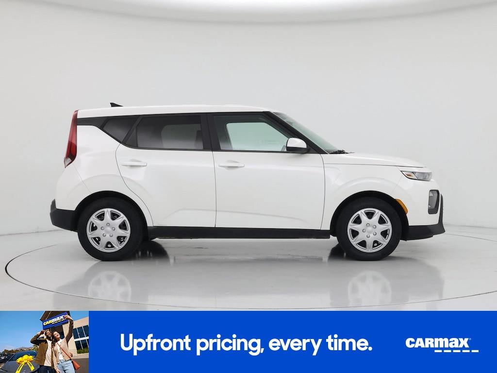 used 2022 Kia Soul car, priced at $12,599