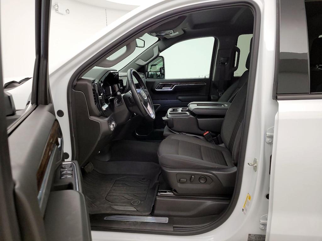 used 2024 GMC Sierra 1500 car, priced at $43,998