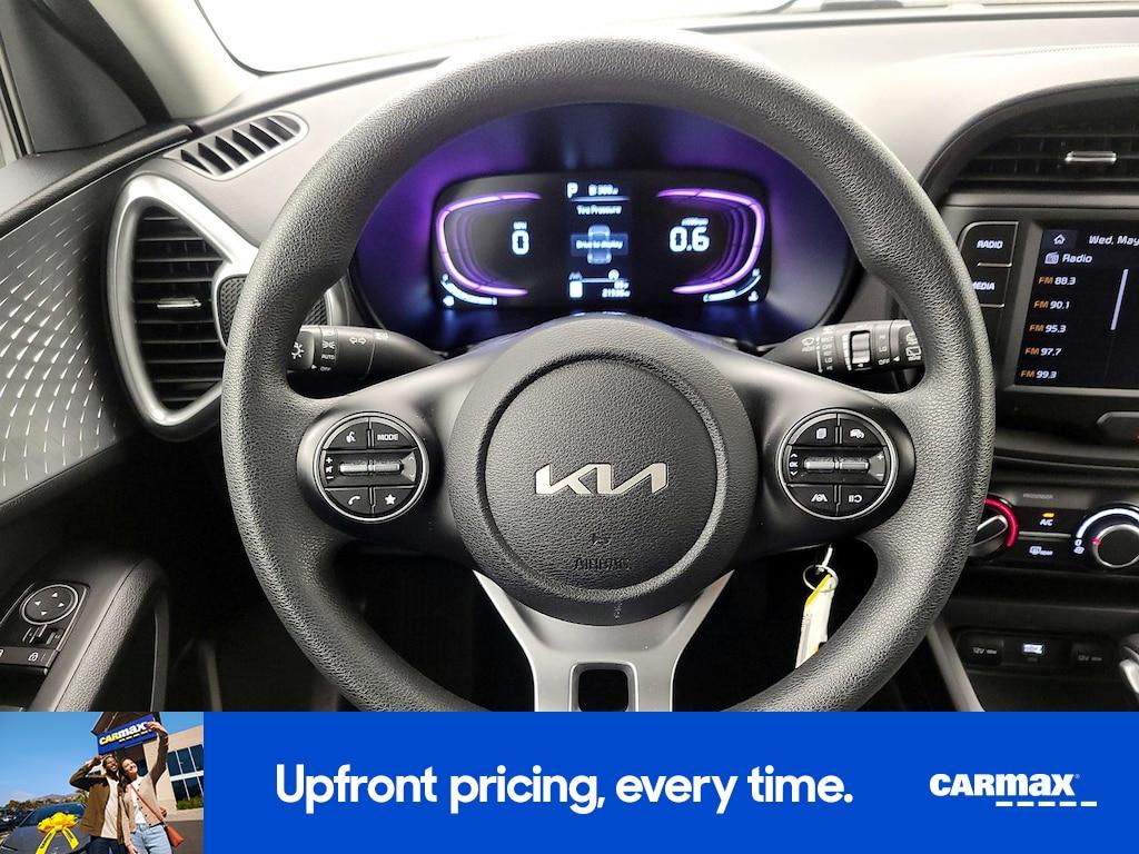 used 2025 Kia Soul car, priced at $17,998