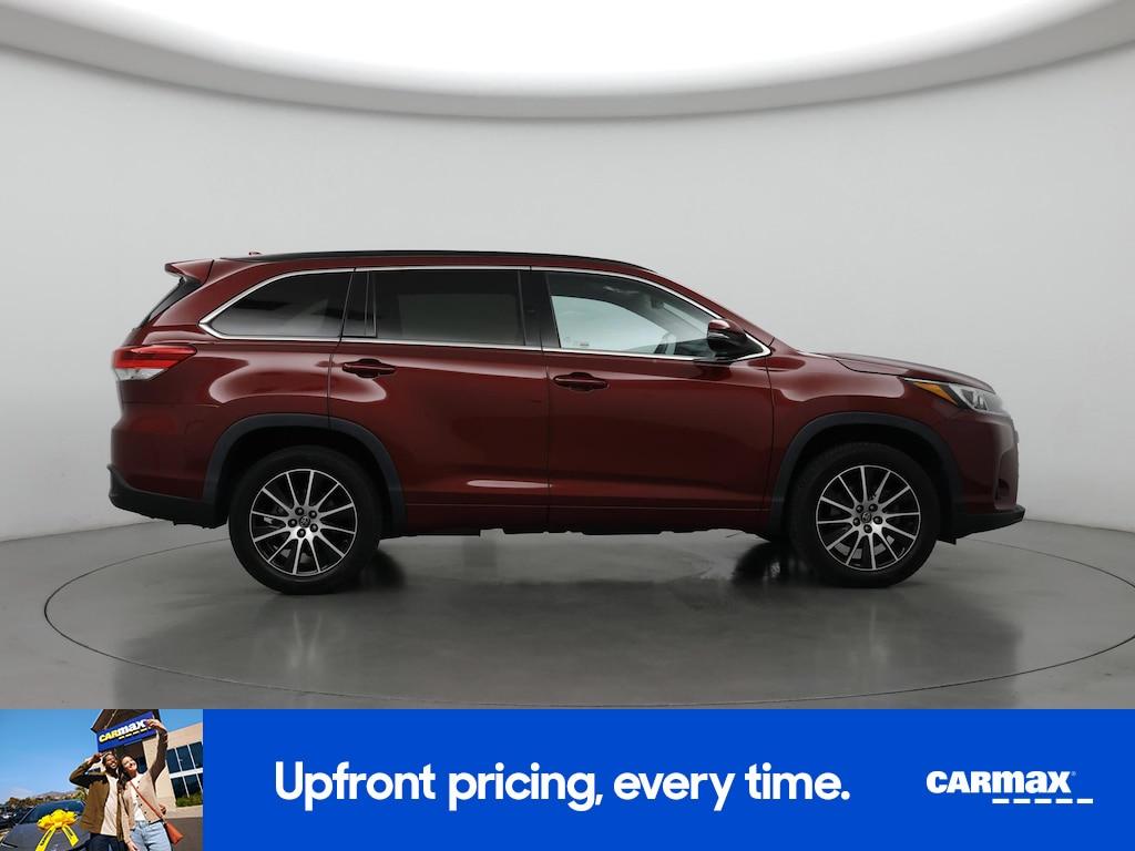 used 2017 Toyota Highlander car, priced at $23,998