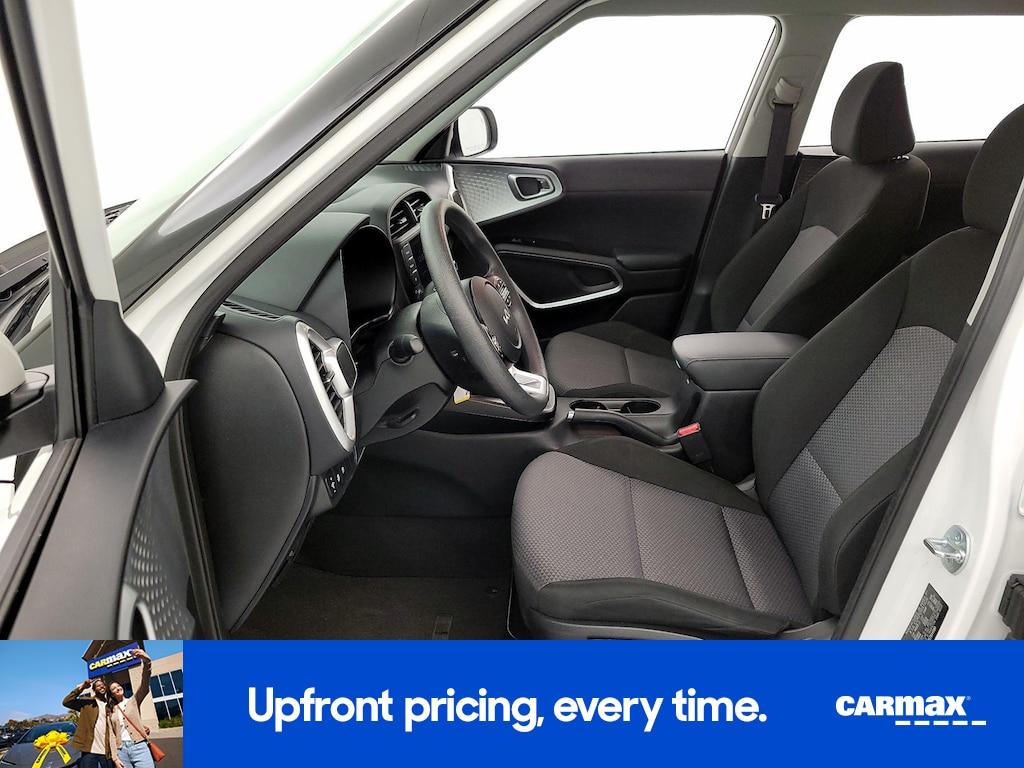 used 2025 Kia Soul car, priced at $17,998