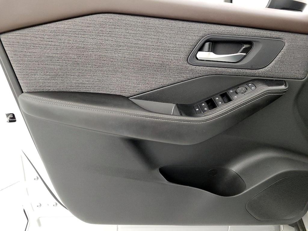 used 2022 Nissan Rogue car, priced at $18,998