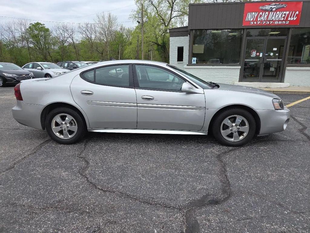 used 2007 Pontiac Grand Prix car, priced at $5,844