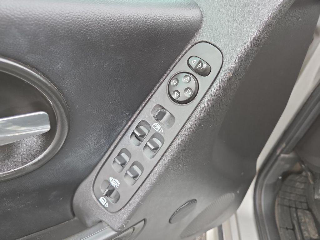 used 2007 Pontiac Grand Prix car, priced at $5,995