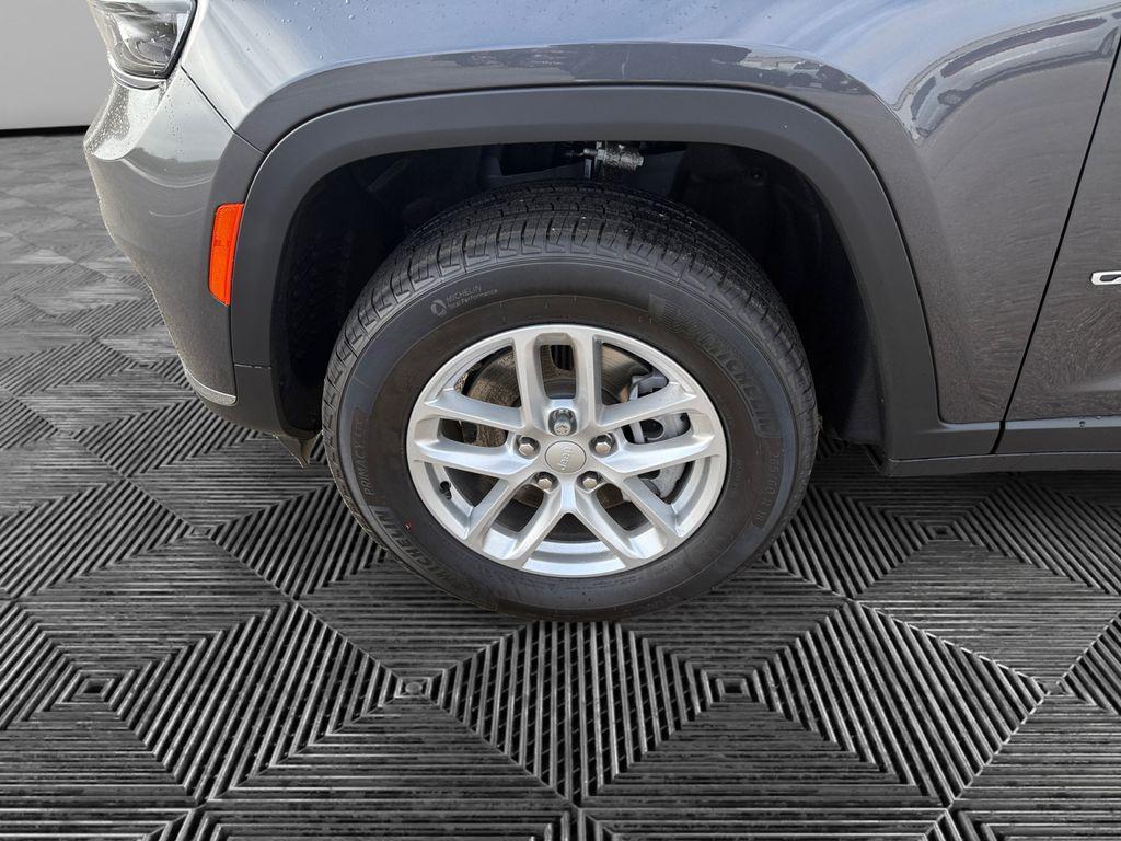 new 2025 Jeep Grand Cherokee L car, priced at $36,057