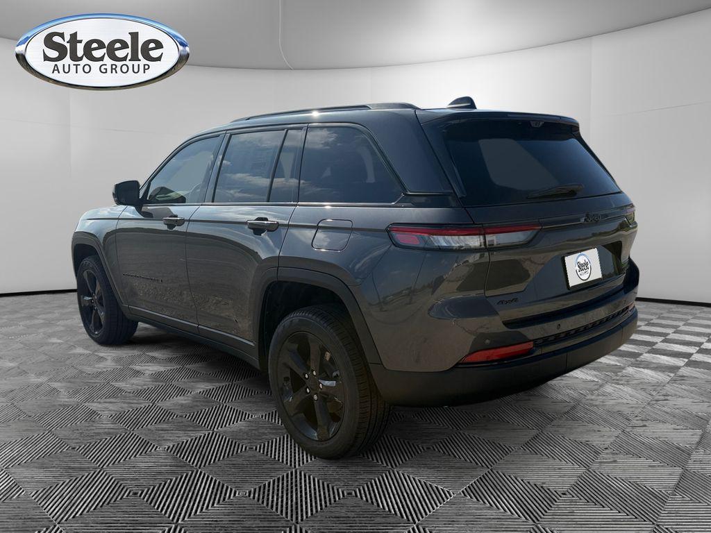 new 2025 Jeep Grand Cherokee car, priced at $49,959
