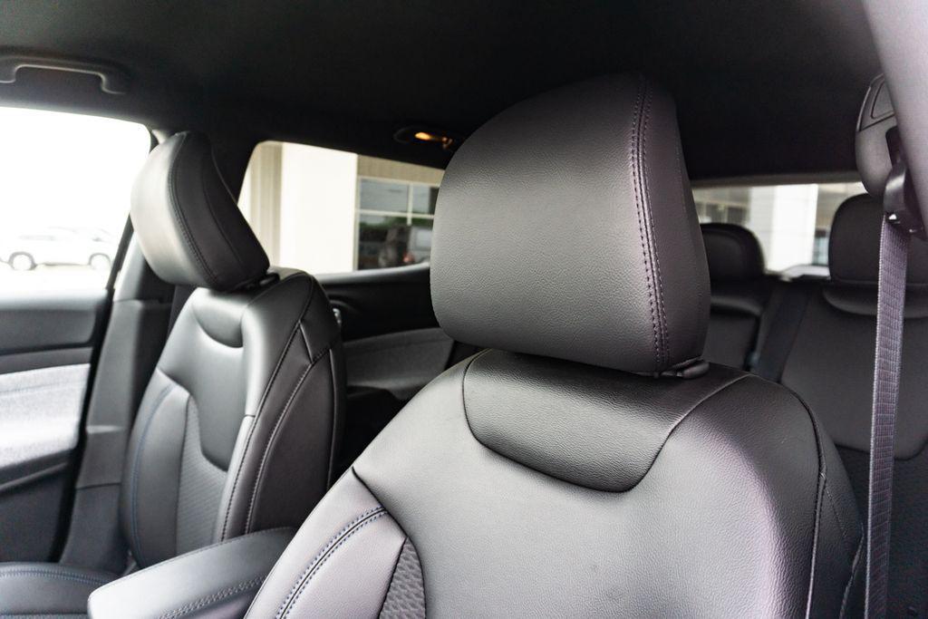 new 2025 Jeep Compass car, priced at $25,385