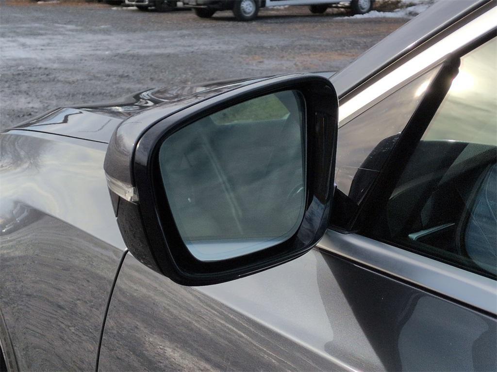 used 2021 BMW 330 car, priced at $26,900