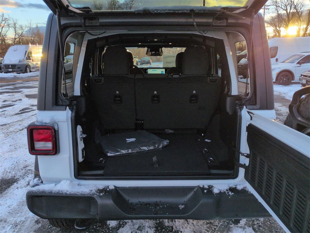 new 2026 Jeep Wrangler car, priced at $46,620