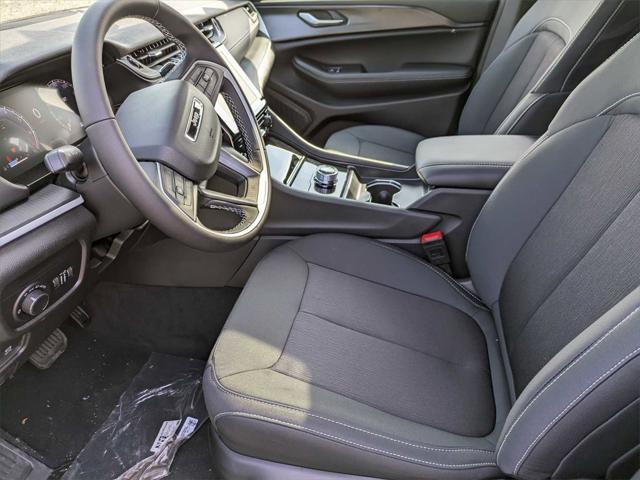 new 2024 Jeep Grand Cherokee car