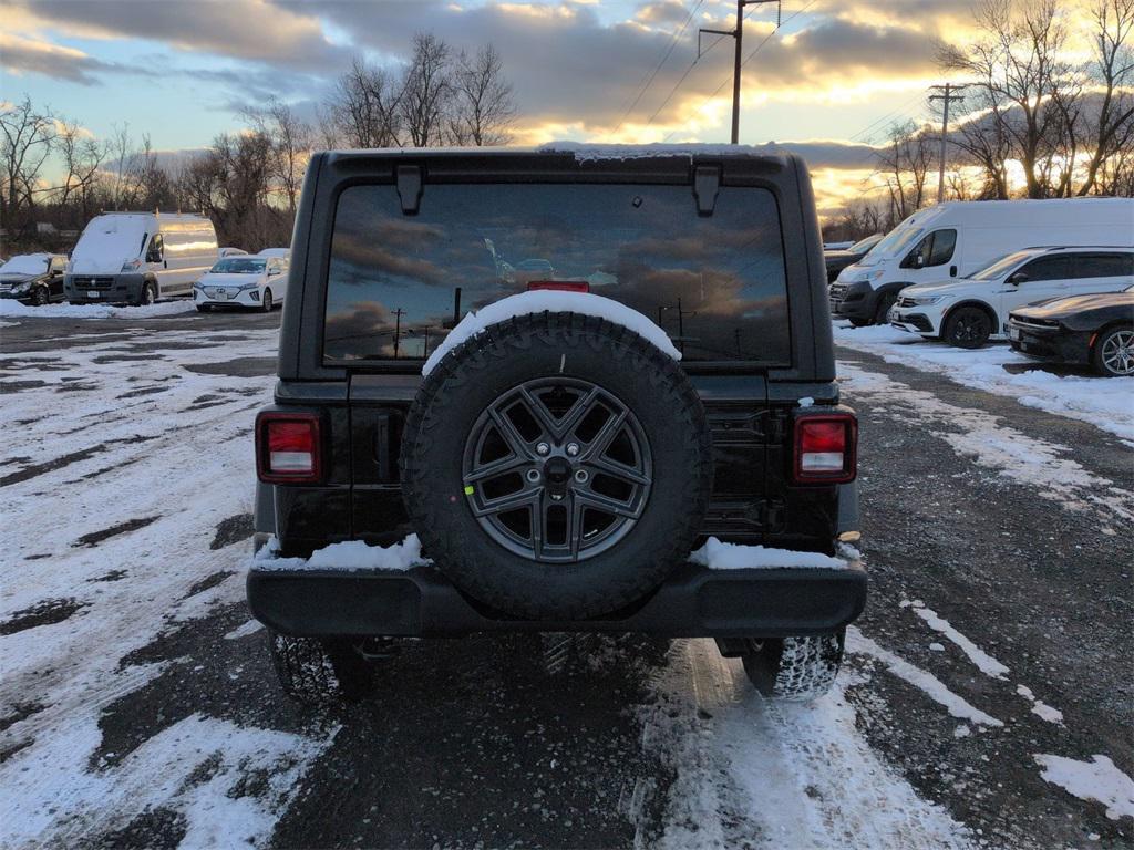 new 2026 Jeep Wrangler car, priced at $47,215