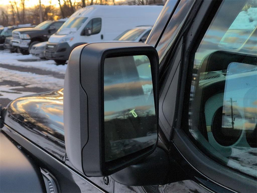 new 2026 Jeep Wrangler car, priced at $47,215