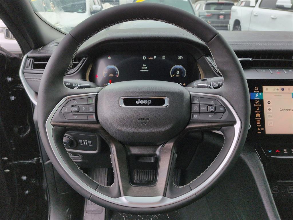 new 2026 Jeep Grand Cherokee car, priced at $49,805