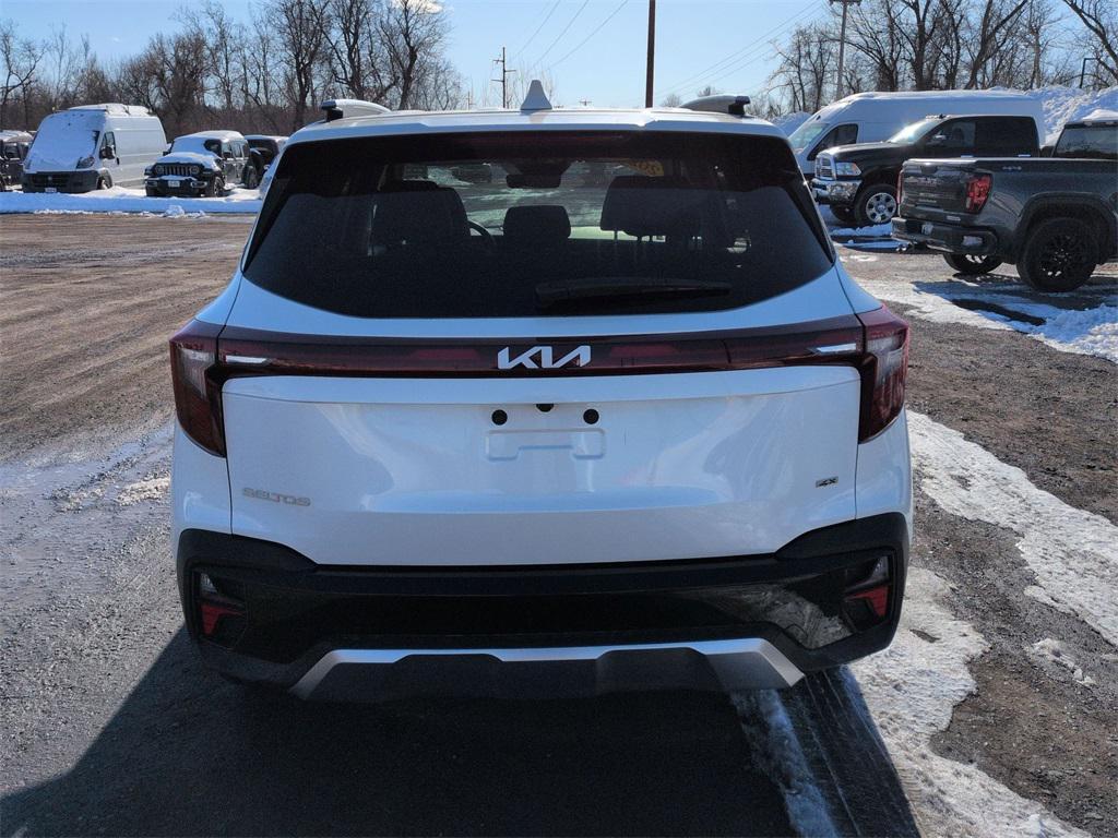 used 2024 Kia Seltos car, priced at $23,900