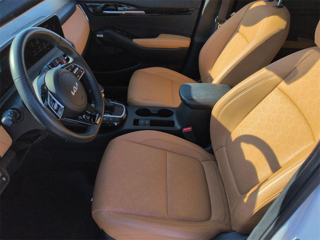 used 2024 Kia Seltos car, priced at $23,900