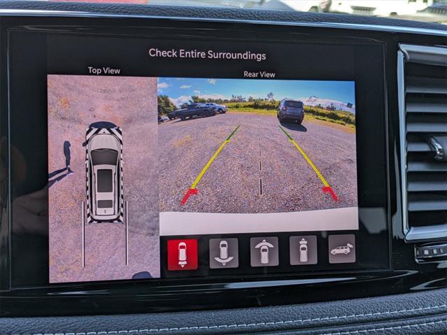 new 2023 Chrysler Pacifica Hybrid car