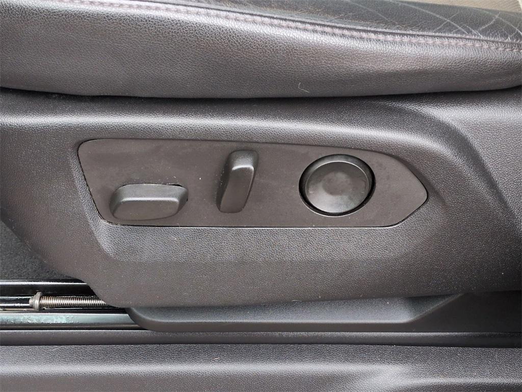 used 2022 Chevrolet Silverado 1500 car, priced at $49,900