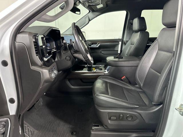 used 2023 GMC Sierra 1500 car, priced at $36,900