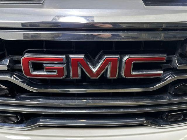 used 2023 GMC Sierra 1500 car, priced at $36,900