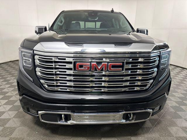 used 2023 GMC Sierra 1500 car, priced at $44,900