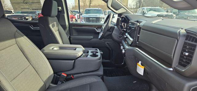 new 2026 GMC Sierra 1500 car, priced at $42,495