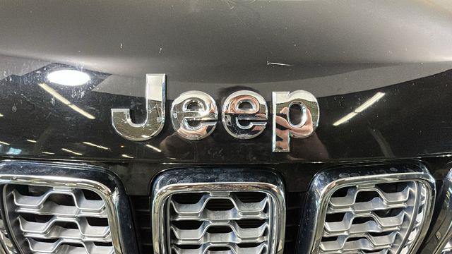 used 2019 Jeep Grand Cherokee car, priced at $18,698