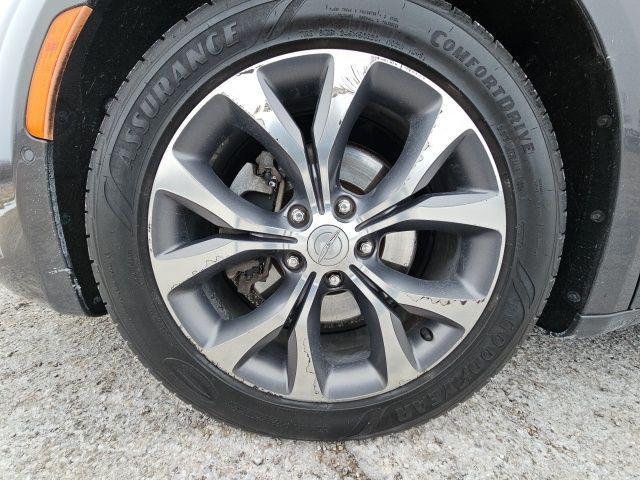 used 2017 Chrysler Pacifica car, priced at $13,500