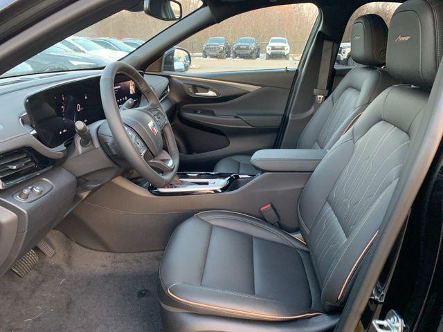 new 2025 Buick Envista car, priced at $31,835