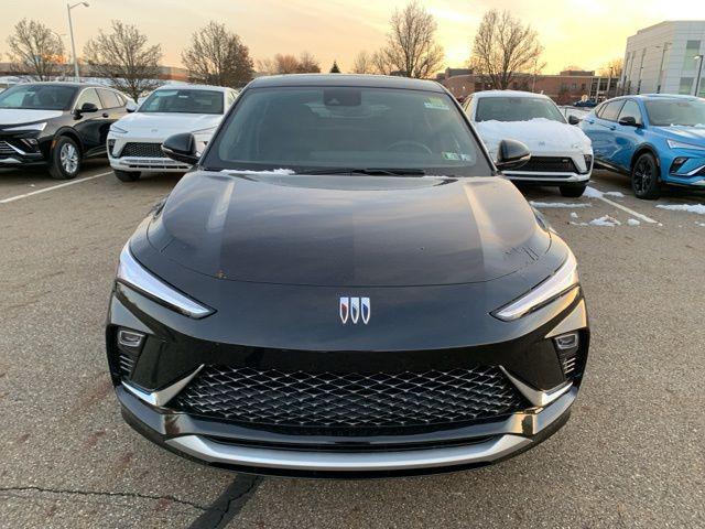 new 2025 Buick Envista car, priced at $31,835