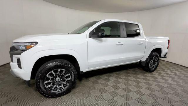 used 2024 Chevrolet Colorado car, priced at $33,948