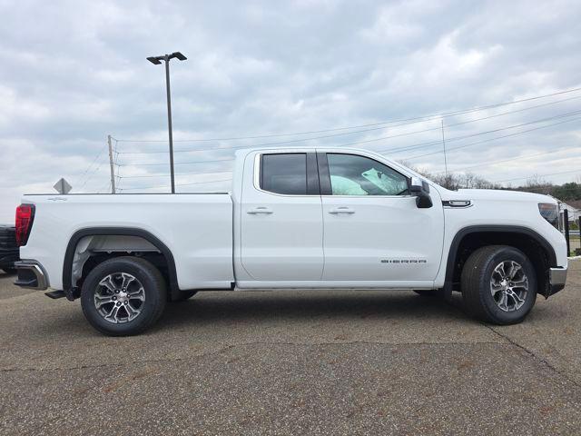 new 2026 GMC Sierra 1500 car, priced at $41,745