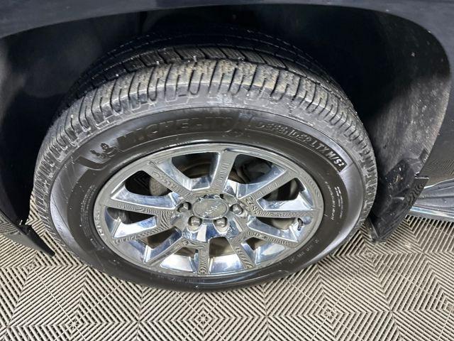 used 2017 GMC Yukon car, priced at $19,500