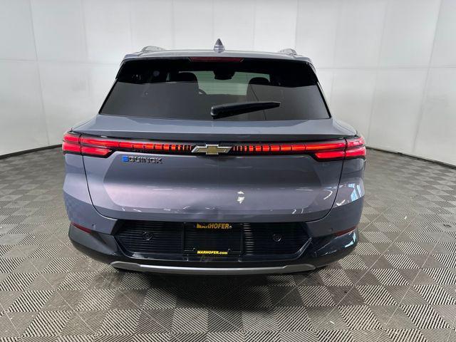 used 2025 Chevrolet Equinox EV car, priced at $22,990