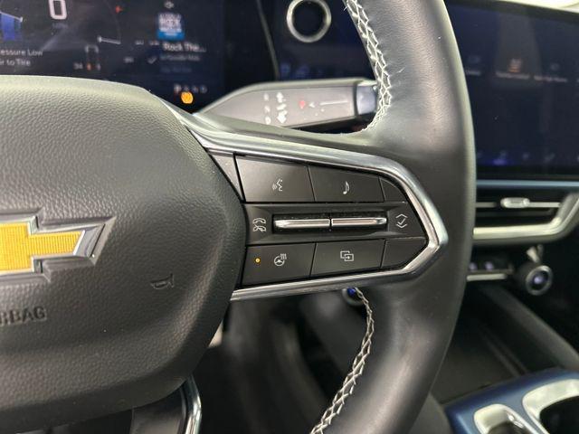 used 2025 Chevrolet Equinox EV car, priced at $22,990