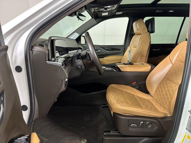 used 2024 Cadillac Escalade ESV car, priced at $68,900