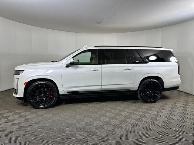 used 2024 Cadillac Escalade ESV car, priced at $68,900