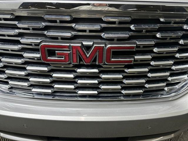 used 2018 GMC Yukon XL car, priced at $24,500