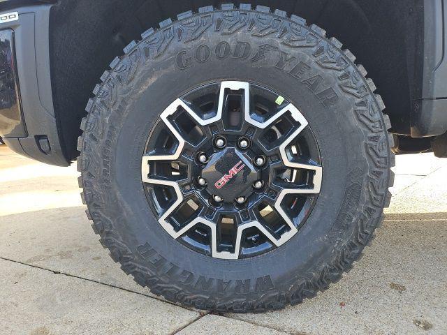 new 2026 GMC Sierra 2500 car, priced at $96,705