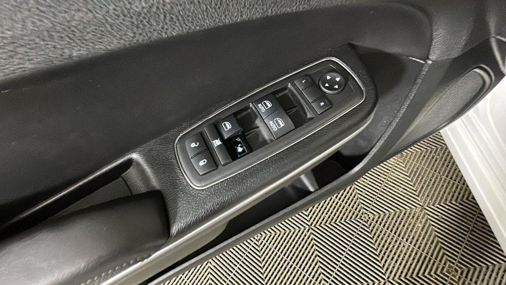 used 2018 Chrysler 300 car, priced at $10,048