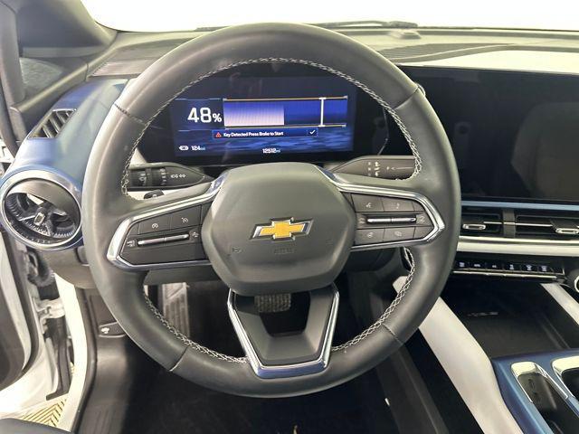 used 2025 Chevrolet Equinox EV car, priced at $21,770