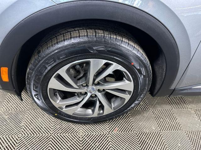 used 2023 Buick Envision car, priced at $24,590