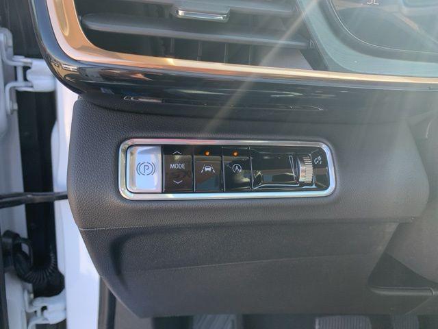 new 2026 Buick Envision car, priced at $50,428