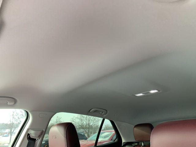 new 2025 Buick Envision car, priced at $37,890