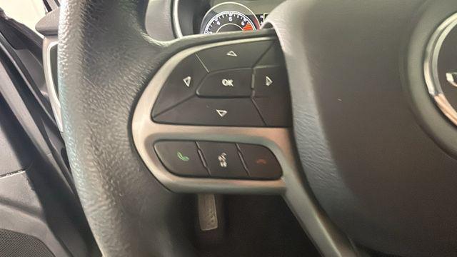 used 2020 Jeep Cherokee car, priced at $12,898