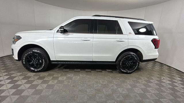 used 2024 Ford Expedition car, priced at $62,298