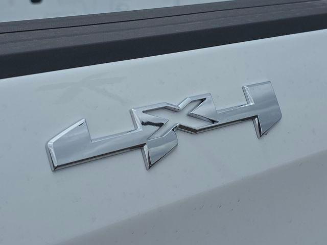 new 2026 GMC Sierra 1500 car, priced at $41,595