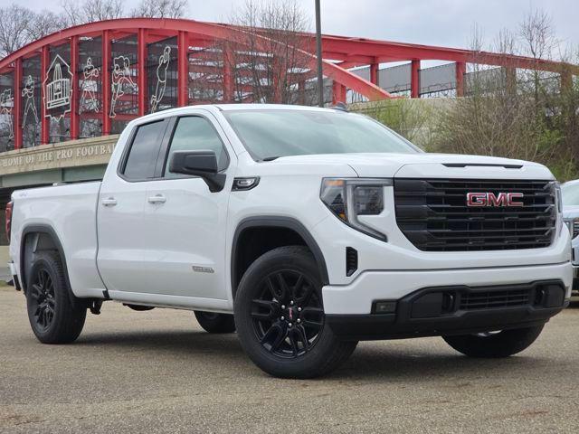 new 2026 GMC Sierra 1500 car, priced at $41,595