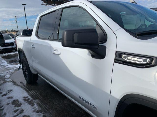 new 2026 GMC Sierra 1500 car, priced at $43,995