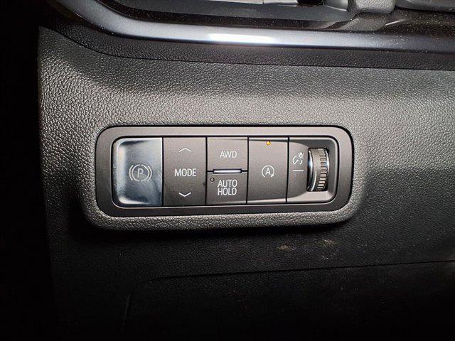 new 2026 GMC Terrain car, priced at $39,137