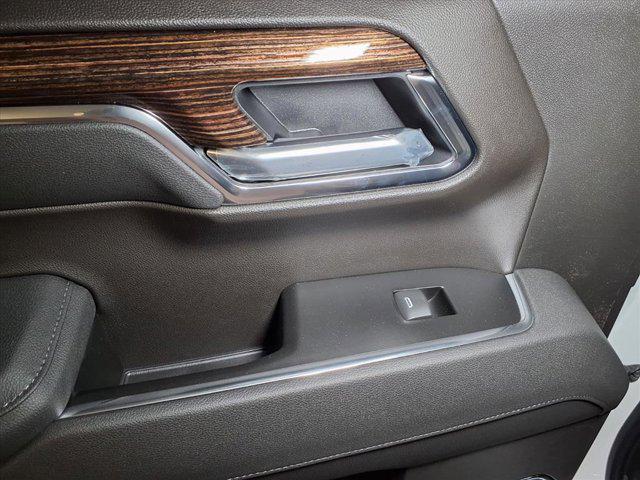 new 2026 GMC Sierra 1500 car, priced at $55,995